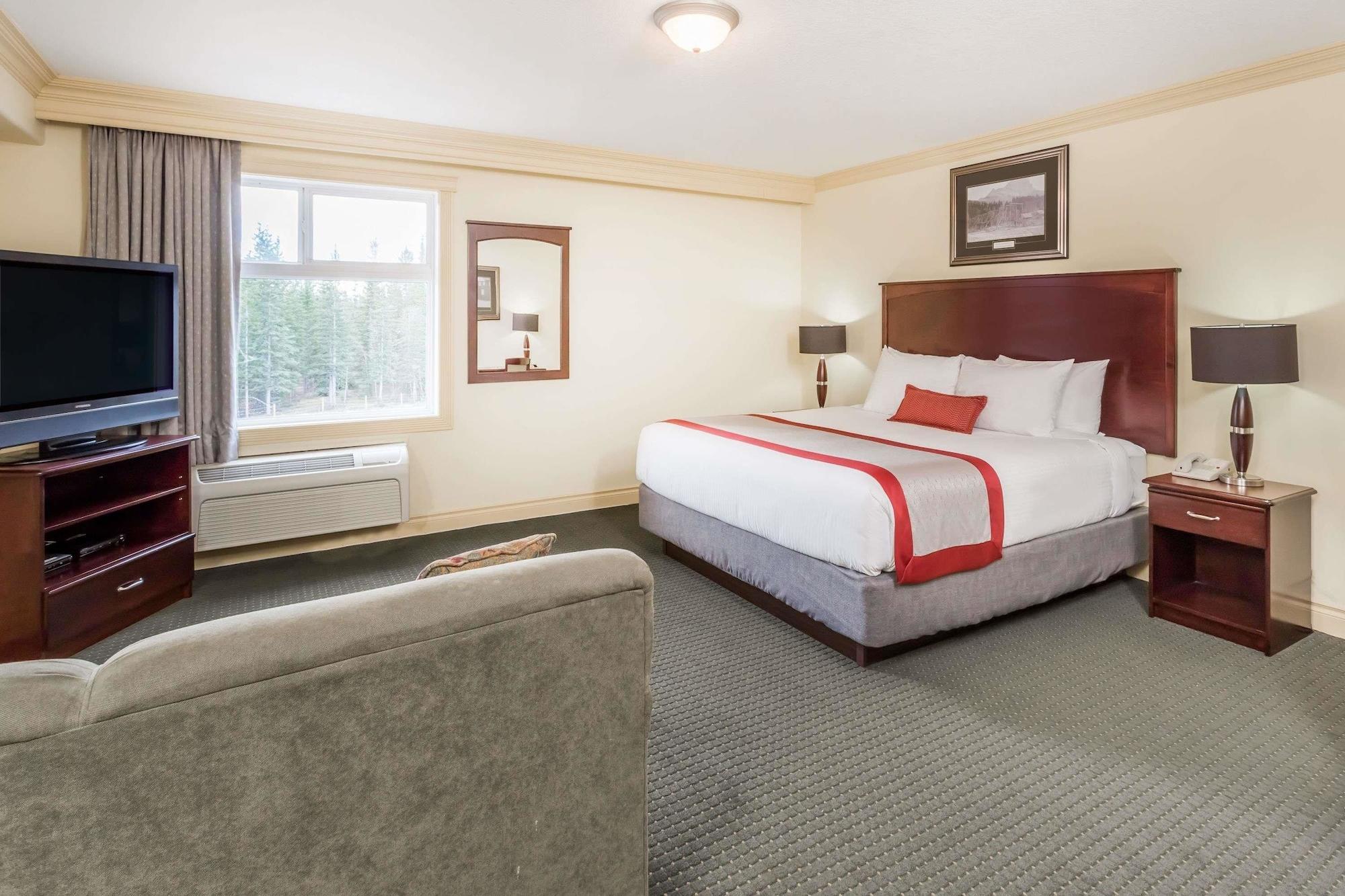 Hotel Ramada By Wyndham Hinton Exterior foto